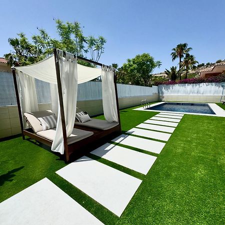 Chalet Exclusivo Bonalba Alicante Exterior photo